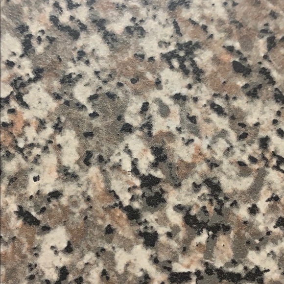 Meet your Posher, Monica - Picture 1 of 1